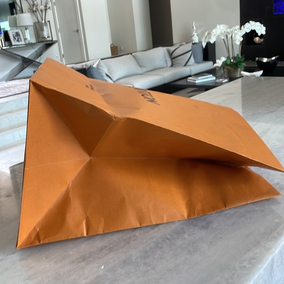 Louis Vuitton Large shopping bag 18”Hx23”Lx10”D - Picture 5 of 5